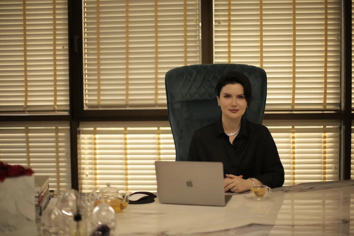 Dr. Hande Ulusal sottolinea le considerazioni chiave per l'aumento delle labbra - 