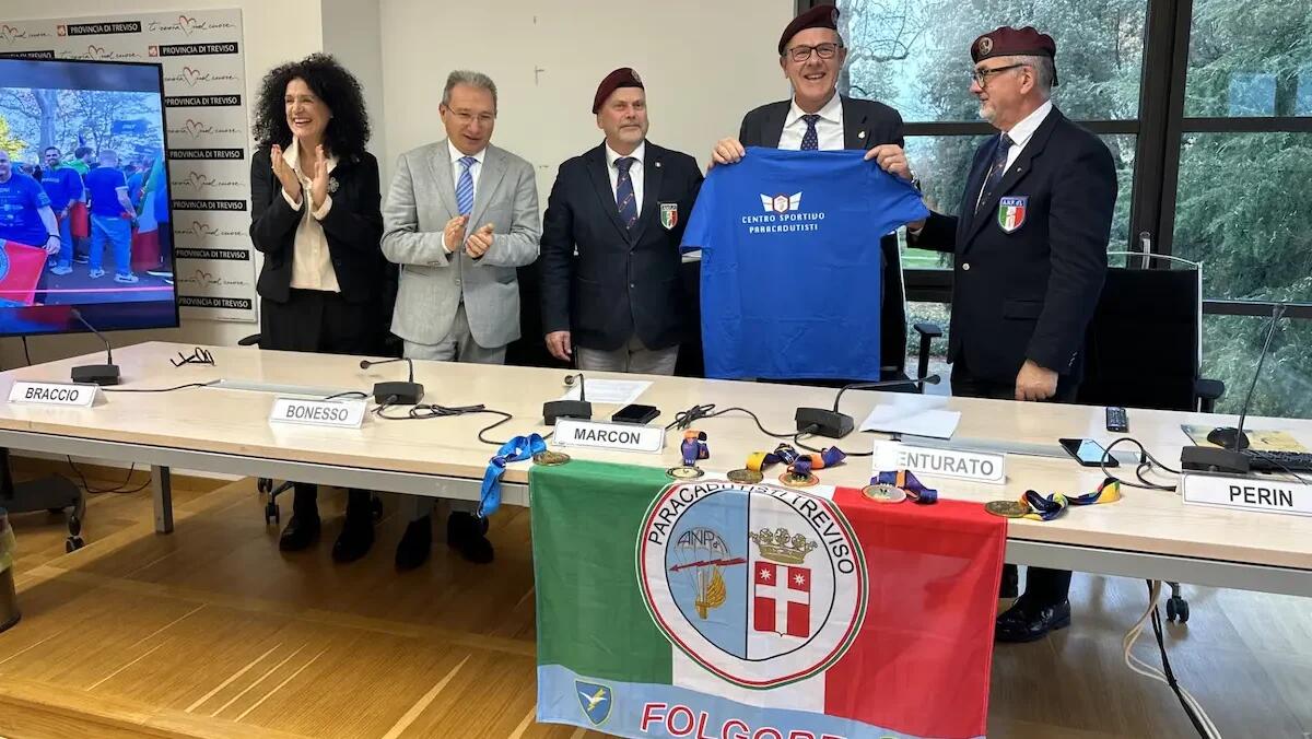 Paracadutisti trevigiani promuovono l'inclusione sociale alla maratona di New York - 