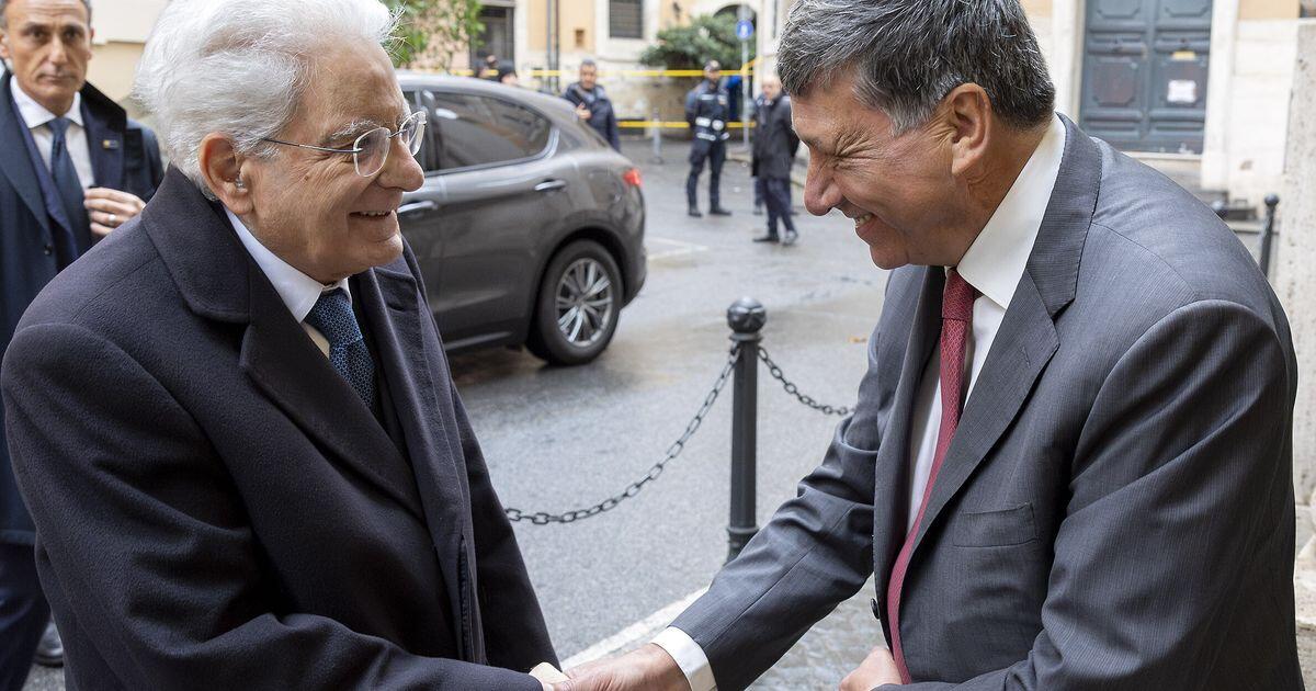 Mattarella alla festa del TCI: Tagliavanti sottolinea l'importanza delle libere associazioni per la democrazia - 