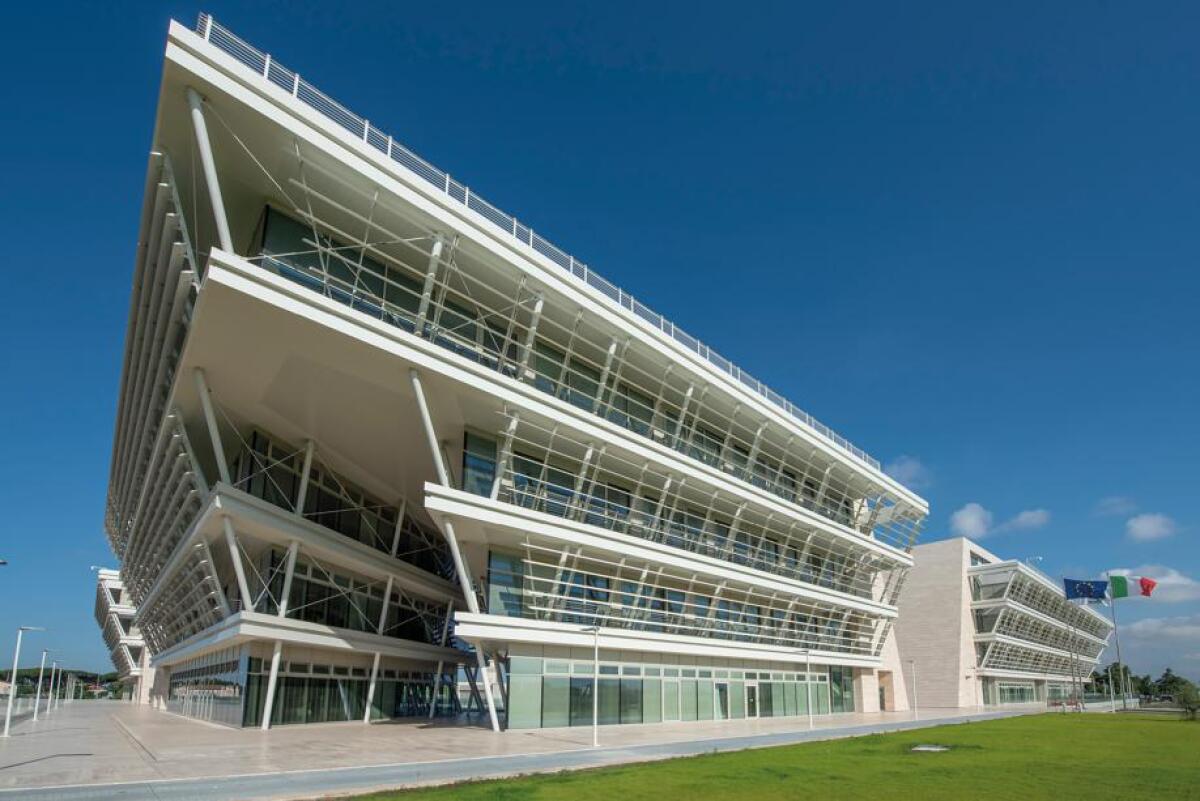 Giornata di sensibilizzazione sul diabete: illuminato il rettorato di Roma Tor Vergata - 