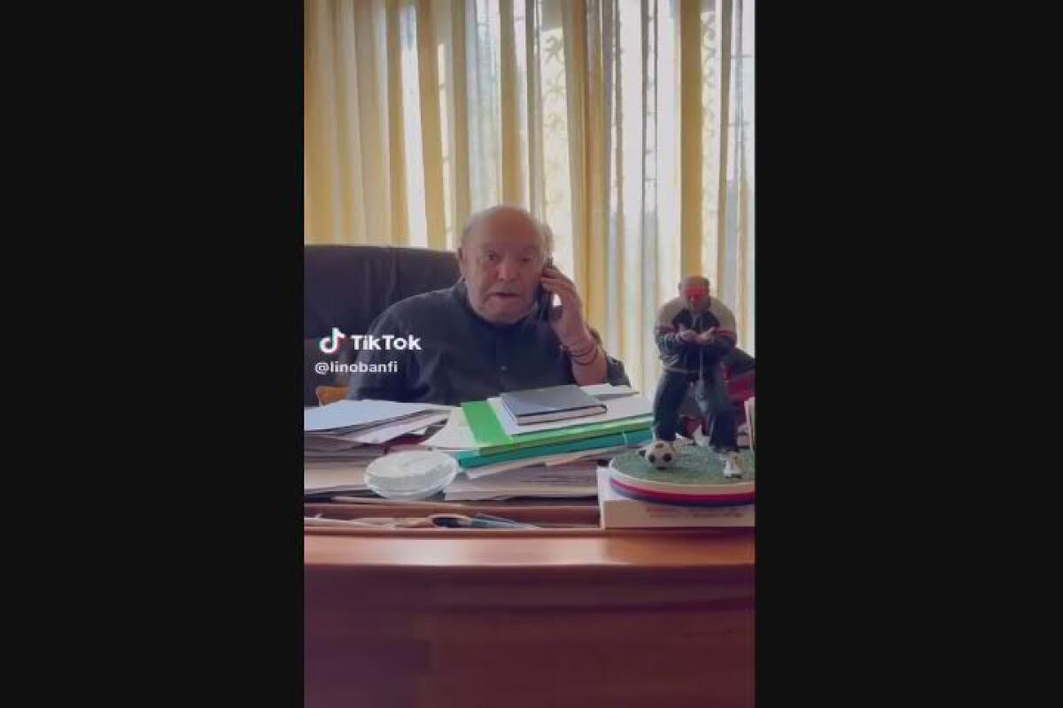 Nuovo allenatore per Roma: Oronzo Canà in pole position, Lino Banfi pronto - Video - 