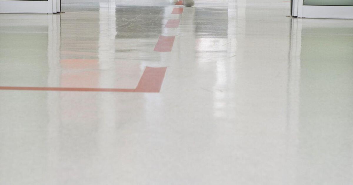 Bimba di 18 mesi ricoverata, dimessa e poi ricoverata di nuovo, muore a Massa - 