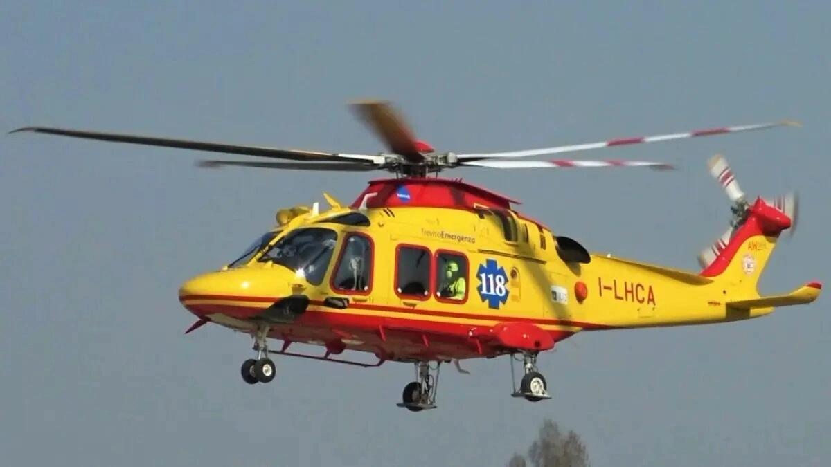 SUV travolge ciclista: 75enne gravissimo - 