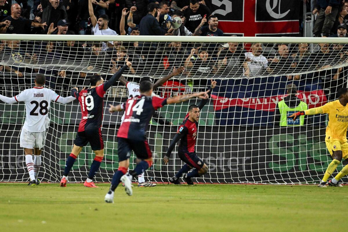 Cagliari-Milan finisce in parità 3-3, Zappa pareggia all'ultimo minuto - 