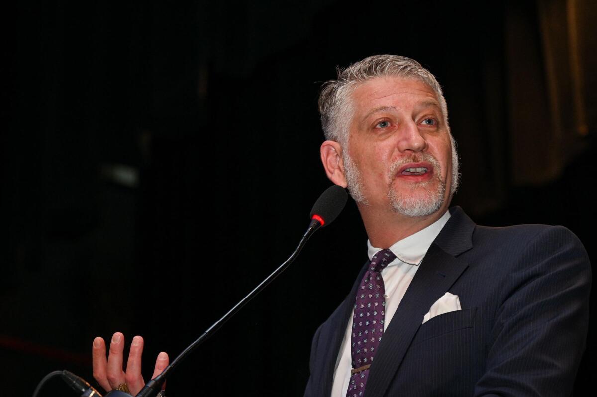 Giuli: "Sarei felice se Elon Musk fosse mio amico, è davvero fantastico" - 