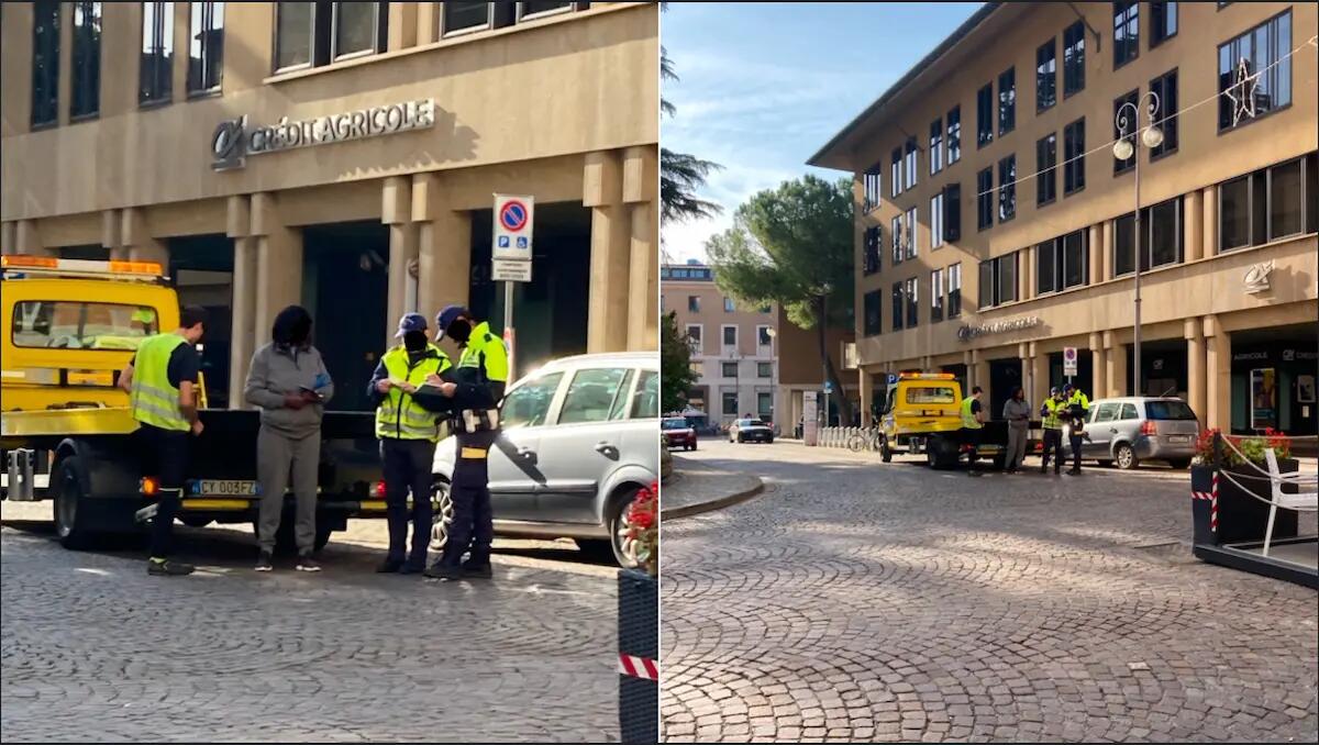 «Parcheggio disabili occupato senza contrassegno»: la segnalazione di una lettrice - 