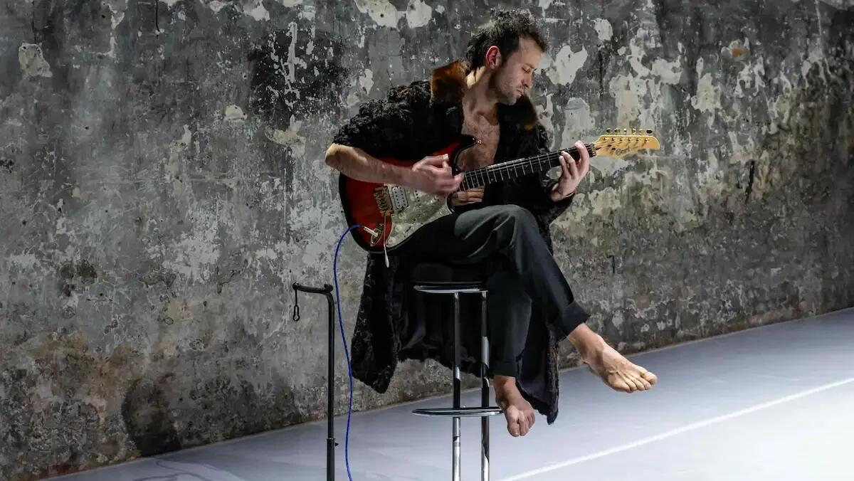 "Tuorlo d'uovo": danza e filosofia al Teatro Marlena Bonezzi - 