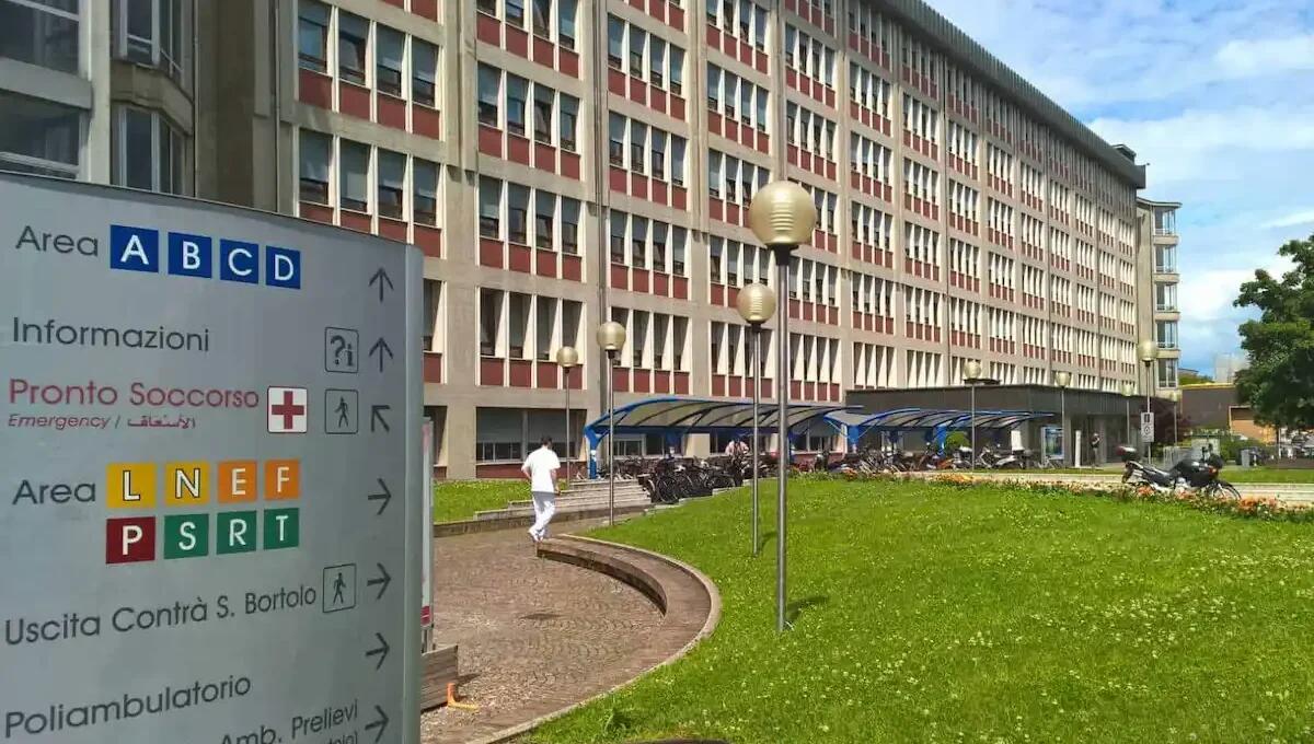Attimi di paura all'ospedale San Bortolo: ubriaco scaglia un estintore in Pronto Soccorso -