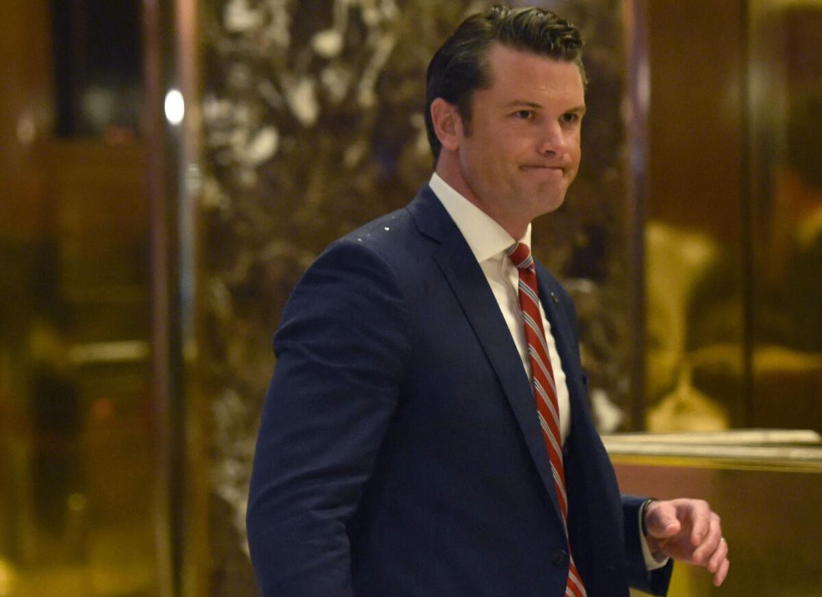 Trump sceglie volto televisivo Pete Hegseth come segretario della Difesa: da Fox News al Pentagono - 