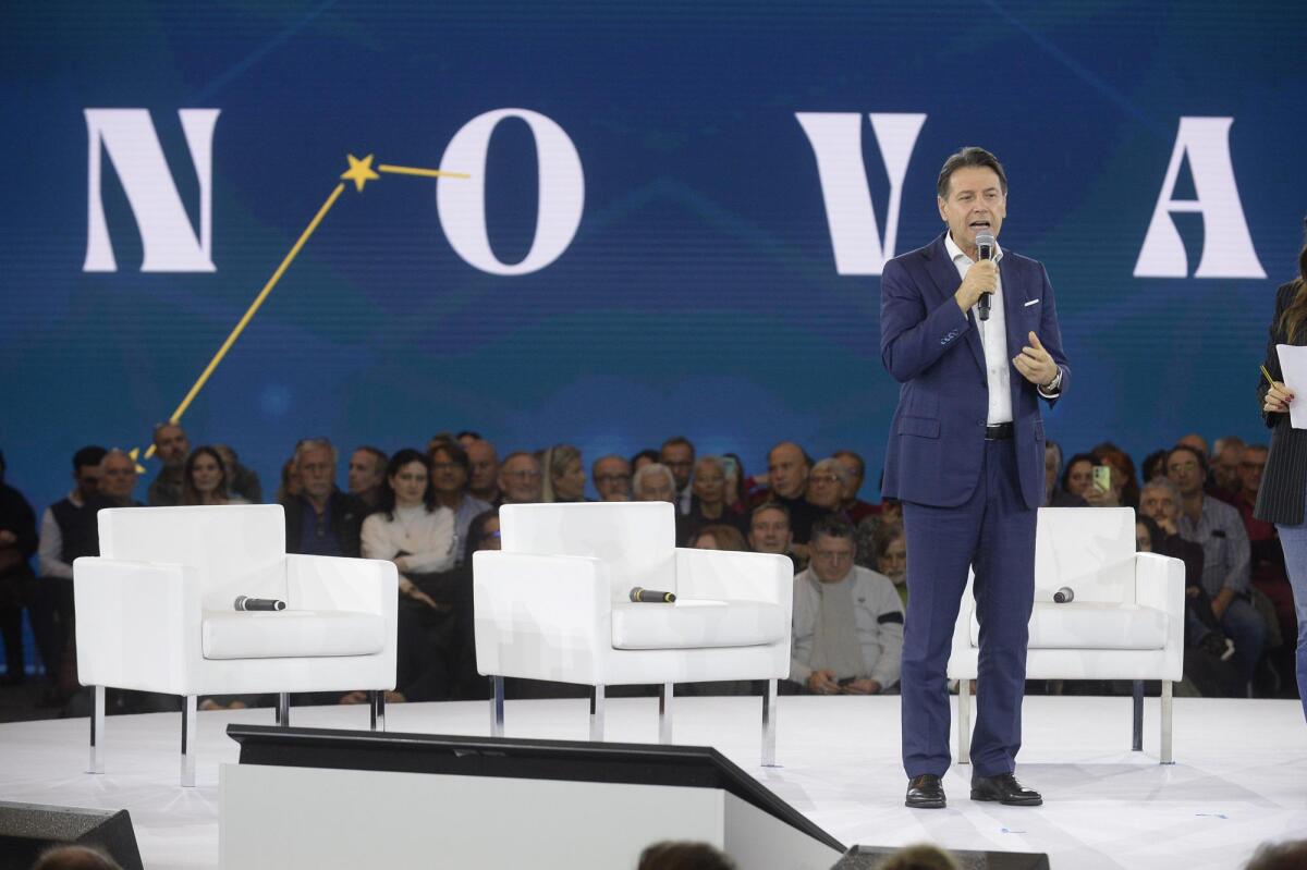 Lunghe file per Nova: oggi risultati e chiusura della Costituente M5S - 