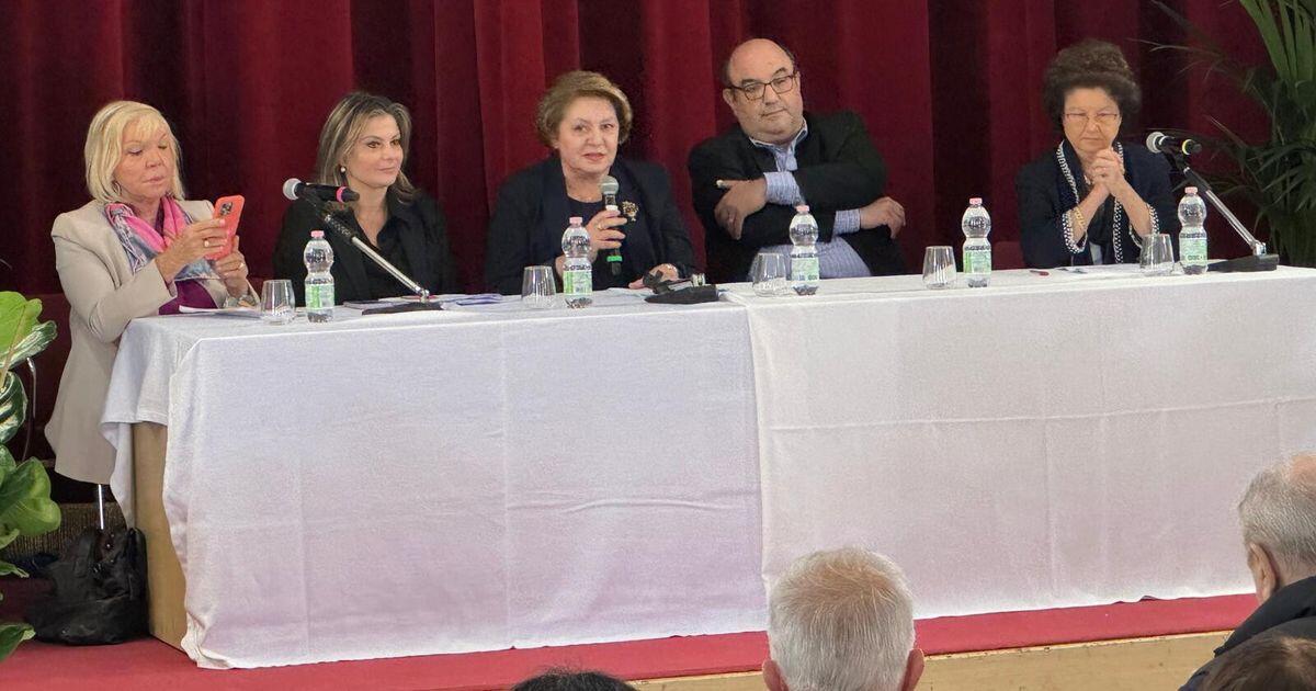 Donne libere dalla violenza: un patto da Palermo per fermare la "guerra" - 