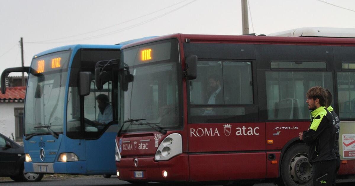 Incidente con bus Atac a Roma: muore il conducente di un'auto privata - 