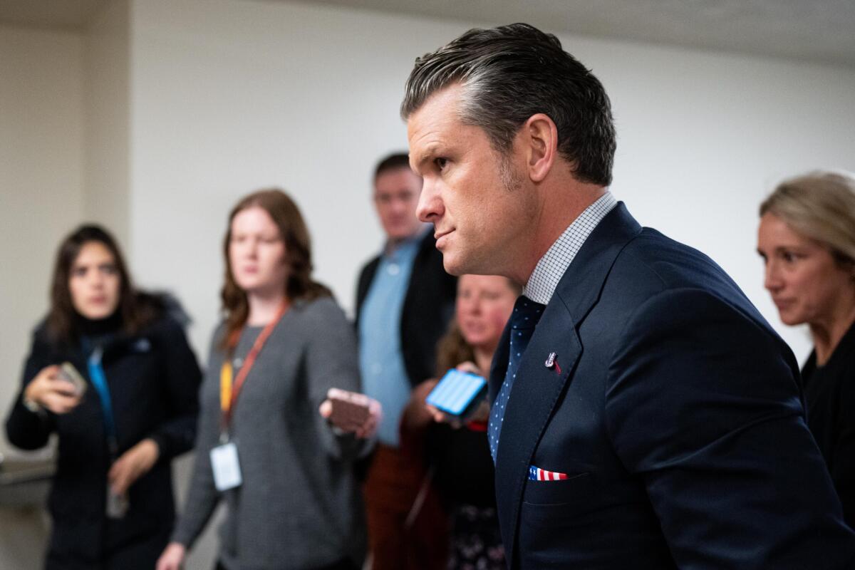 Hegseth ai senatori: "Prometto di smettere di bere se mi confermate al Pentagono" - 