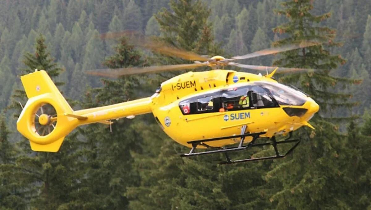 Brutta caduta nella gara di motocross: pilota 30enne portato all'ospedale in elicottero - 