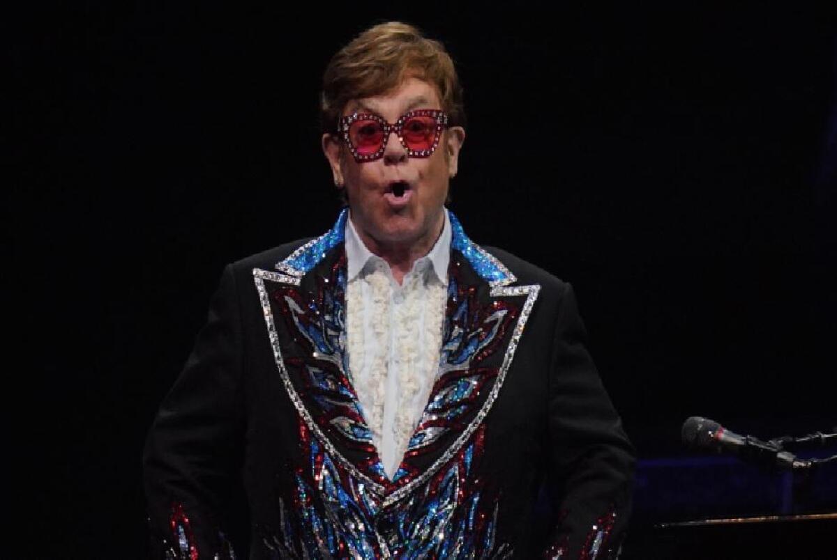Elton John critica la cannabis: "Provoca dipendenza" - 