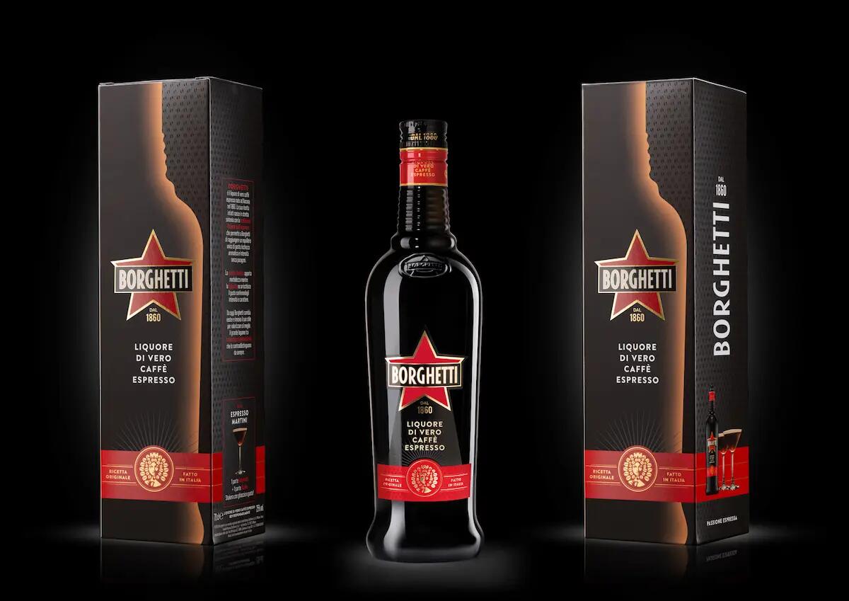 Espresso Martini: ecco il cocktail perfetto per festeggiare il Natale con i propri amici - 