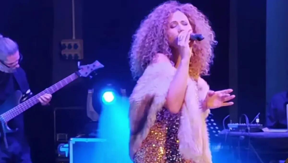 It’s Christmas Time!: Claire D e la sua band in concerto a Zoppola per un Natale musicale -