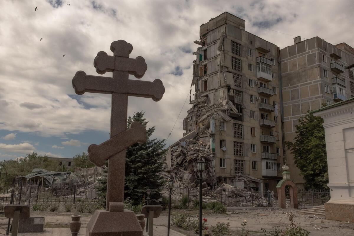 L'avanzata russa in Ucraina continua: conquistato un altro centro nel Donetsk - 