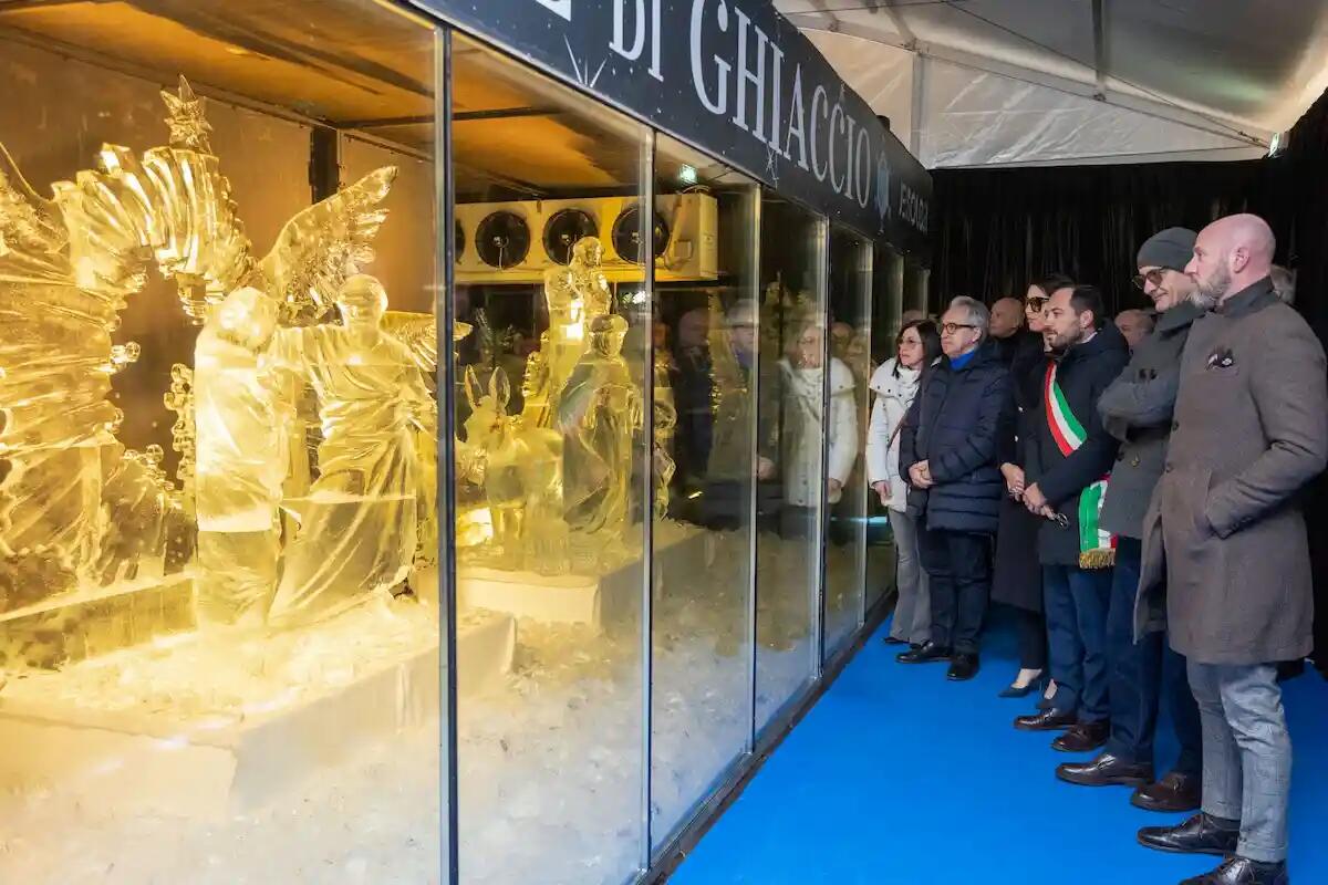 Jesolo Città del Natale: inaugurato il Presepe di Ghiaccio e lanciate le iniziative benefiche -