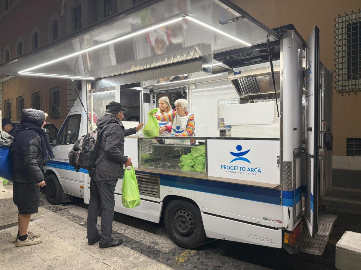 Nespresso: Da Chicco a Chicco per aiutare chi ne ha più bisogno, dalla donazione di riso a Banco Alimentare Lazio alla Cucina mobile di Progetto Arca a Roma - 