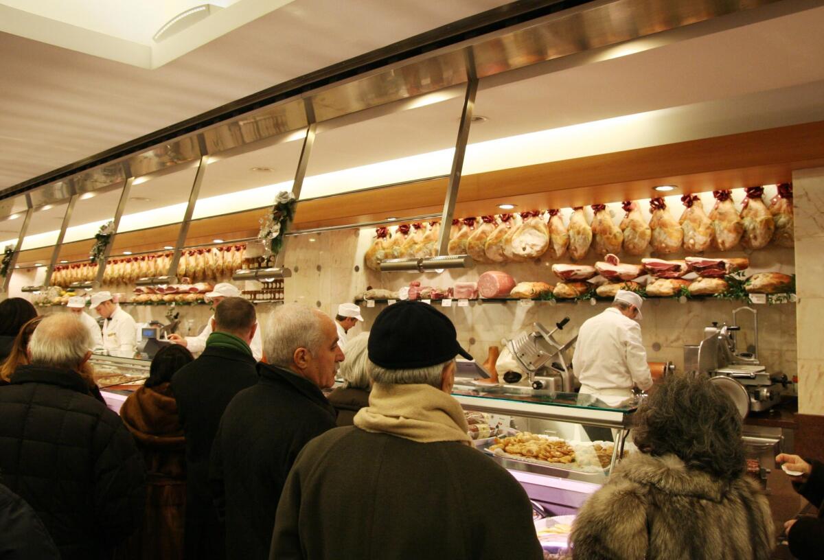 Capodanno: prezzi variabili per il cenone con lenticchie, cotechino e champagne - 