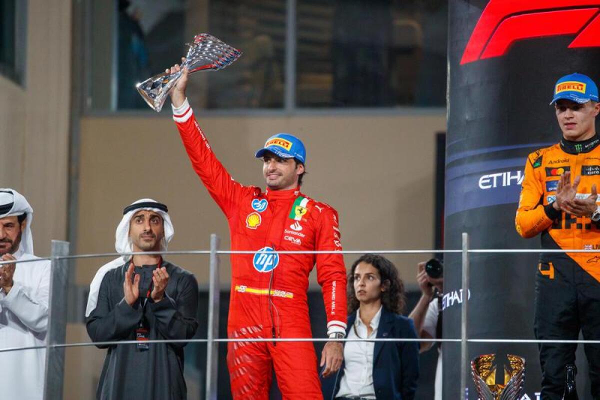 Ferrari, Sainz: "Orgoglioso di aver fatto parte di questa storia, ma ora voglio vincere" - 