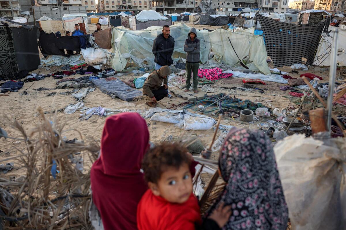 Nuovi attacchi Israele a Gaza: neonata muore di freddo il giorno di Natale - 