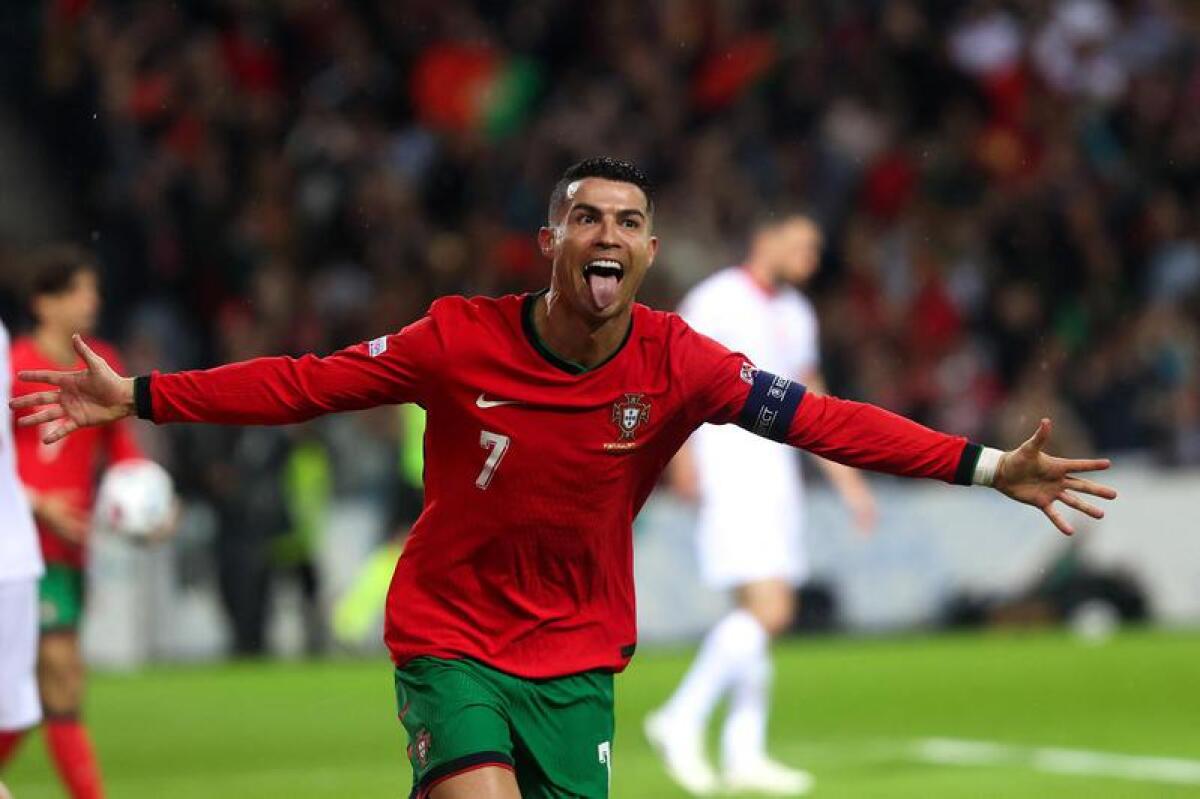 Ronaldo sogna di giocare ai Mondiali del 2030 a 45 anni: "Un sogno che diventa realtà" - 