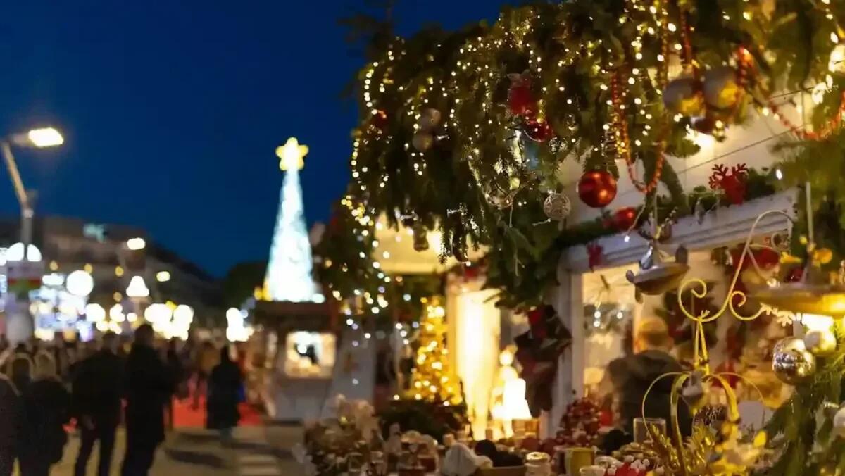 Luci, presepi, mercatini e musica: Monfalcone si trasforma in un magico villaggio di Natale - 