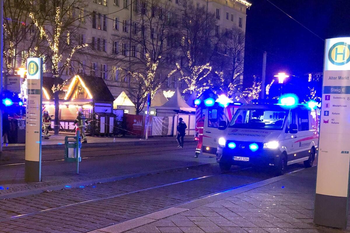Magdeburgo: auto si schianta contro mercatino di Natale, Tajani parla di "attentato" con 11 morti e 60 feriti - 