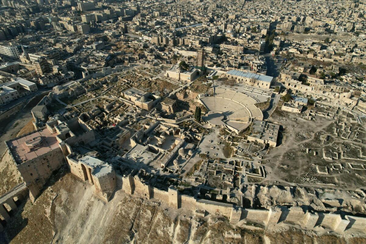 Tregua in Libano: opportunità per l'Iran, ma ora c'è il fronte della Siria - Cosa cambia? - 