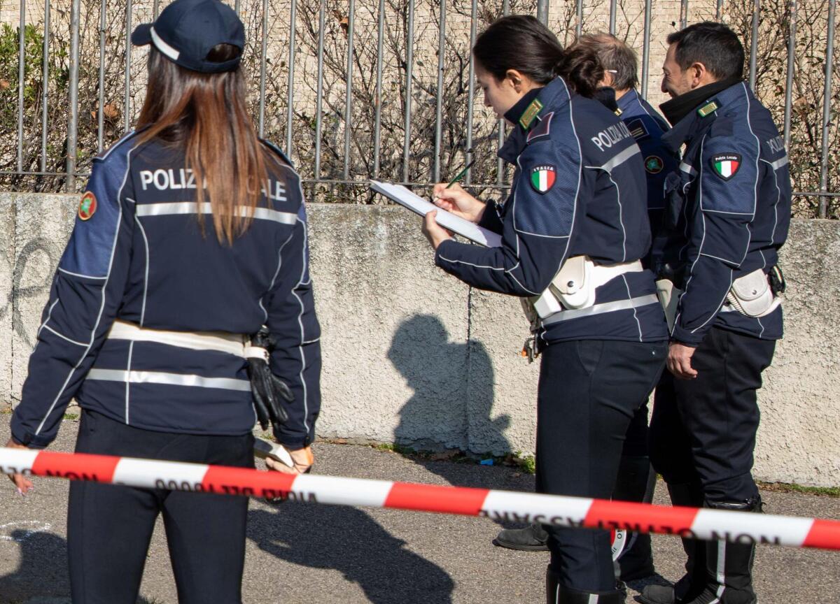 Milano: investe su strisce pedonali mamma e figlio disabile e scappa, arrestato - 