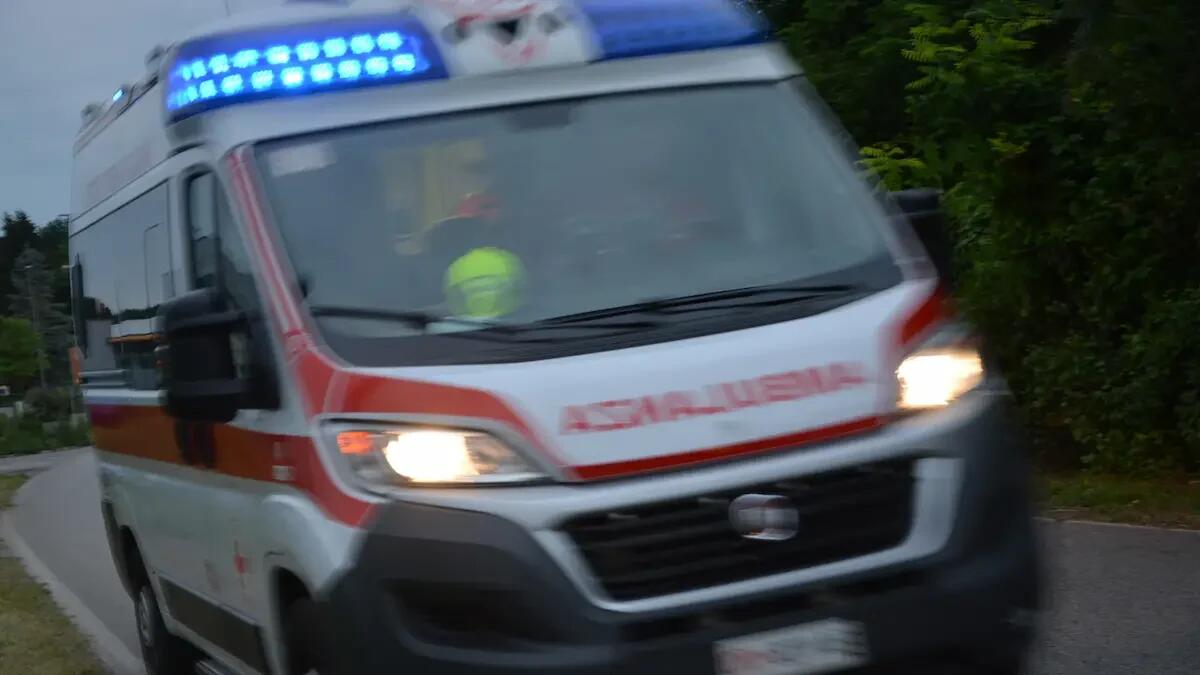 Grave incidente sull'A22: schianto tra camion e minibus, 9 feriti di cui 2 in condizioni critiche - 