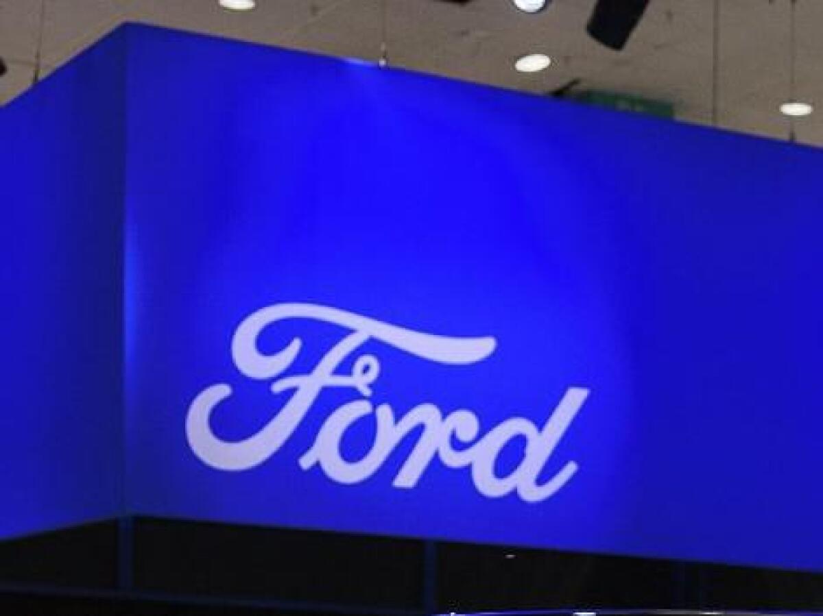 Ford, account X hackerato - 