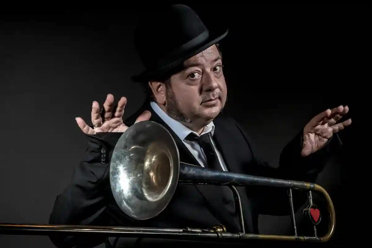 Mauro Ottolini: Il trombonista italiano che ha conquistato il mondo del jazz - 