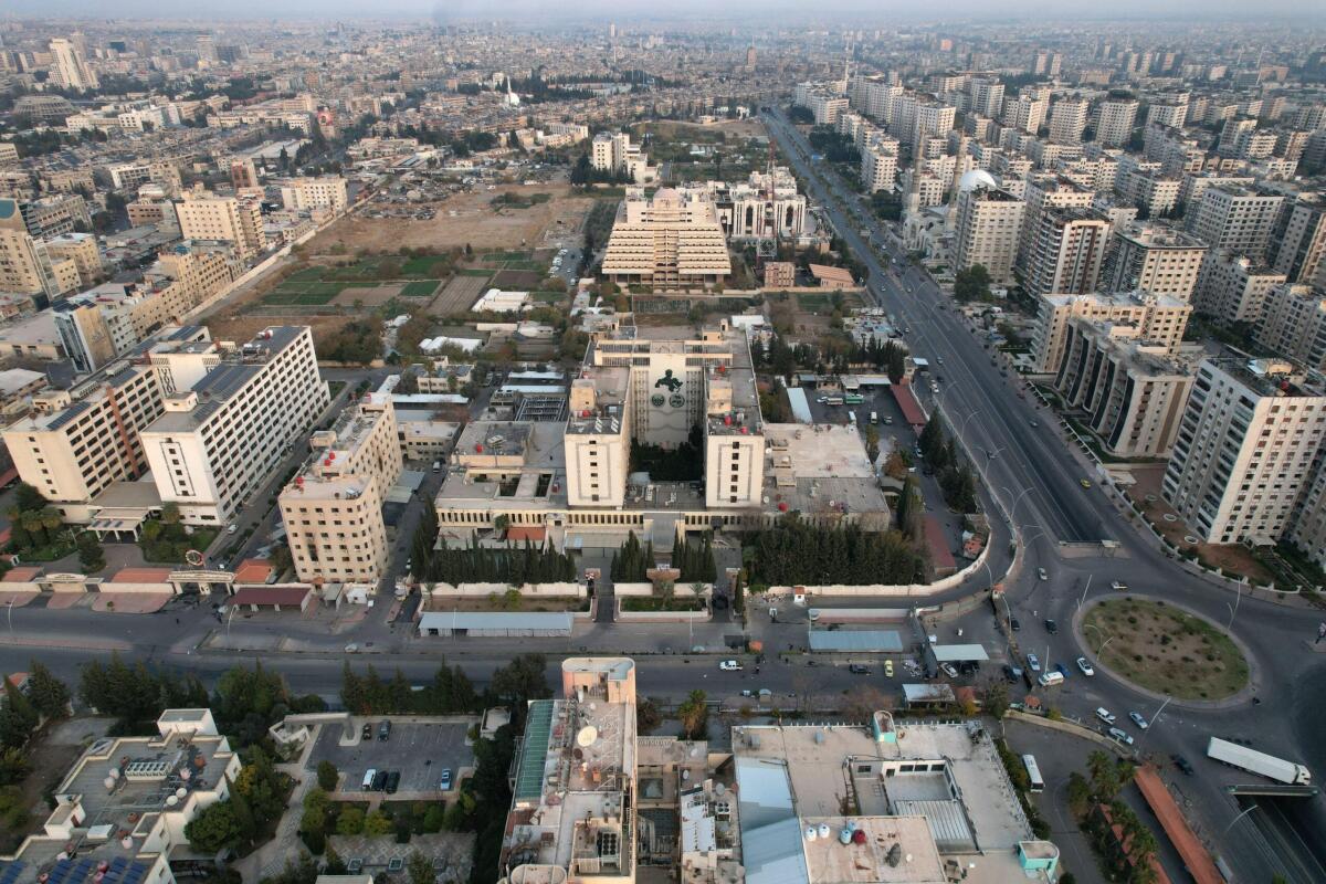 Siria, al-Jawlani esorta la popolazione a celebrare la vittoria della rivoluzione - 