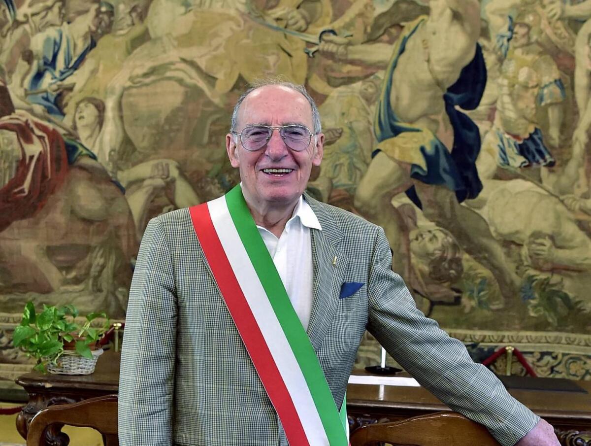 Addio a Paolo Pillitteri, ex sindaco di Milano morto il giorno del suo 84° compleanno - 