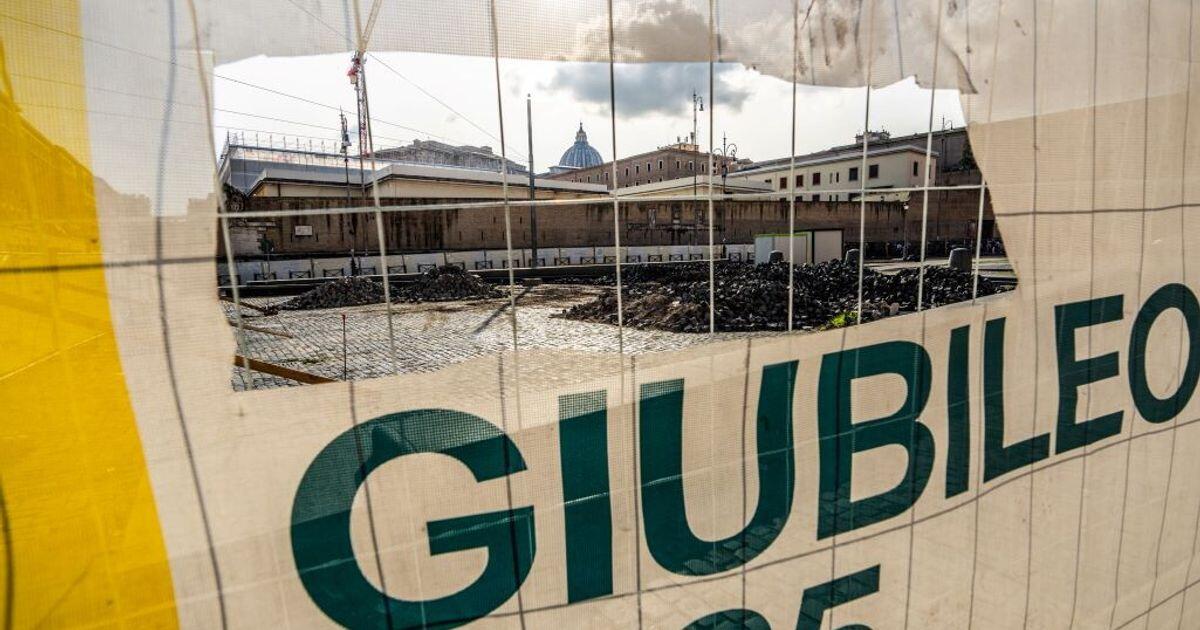 Giubileo: Gualtieri presenta il timing delle riaperture dopo i lavori nei cantieri - 