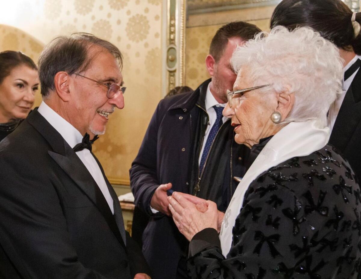 Prima della Scala, La Russa: "Stimo Segre ma non siamo una coppia ufficiale" - 