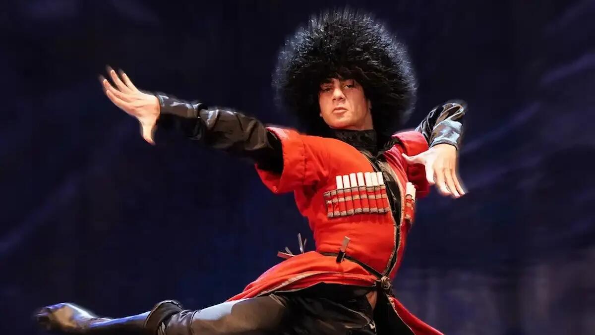 Il Balletto Nazionale Georgiano incanta Cormons e Azzano X con 'Fire of Georgia' - 