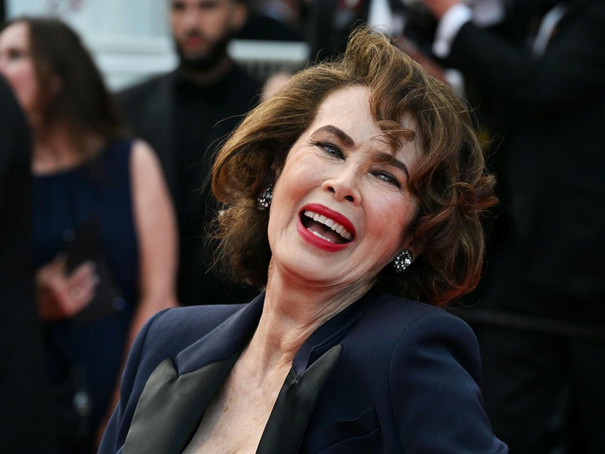 Dayle Haddon deceduta a causa di un'emanazione di monossido di carbonio - 