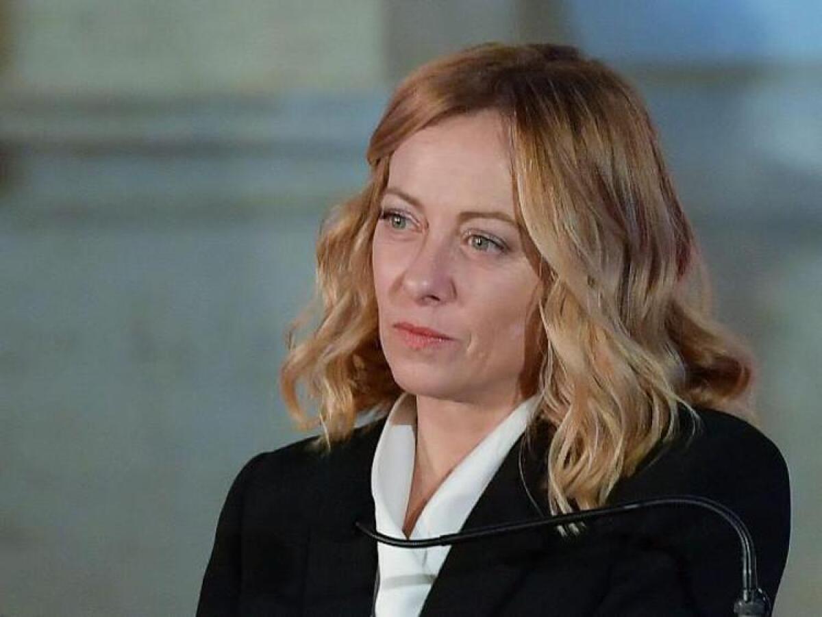 Sondaggio: Fratelli d'Italia in calo, il Pd in ascesa - 