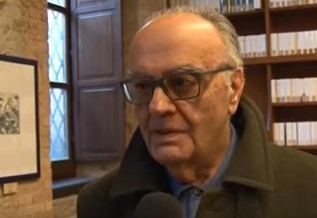 Cosenza, commiato al virologo Luigi Maria Greco - 