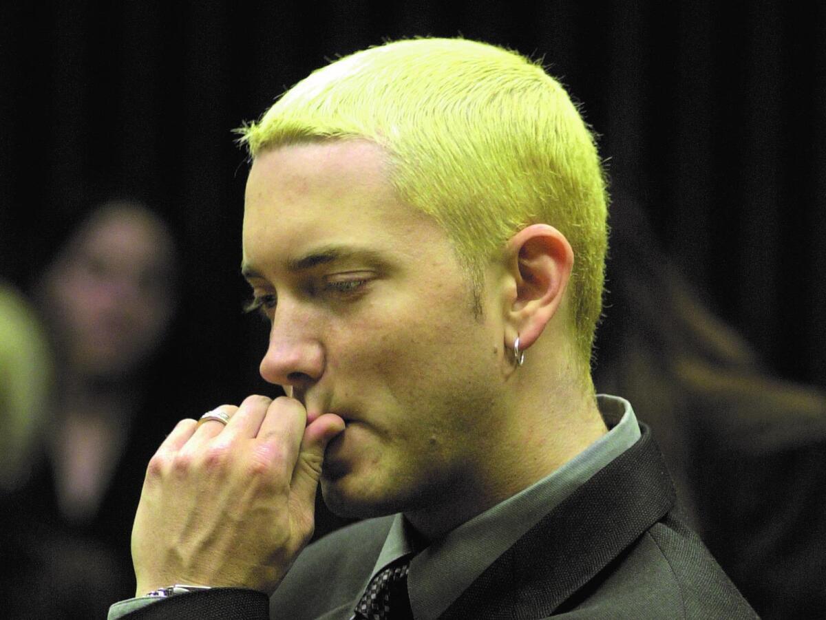 Eminem, la madre che ispirò le sue rime rabbiose muore a 69 anni - 