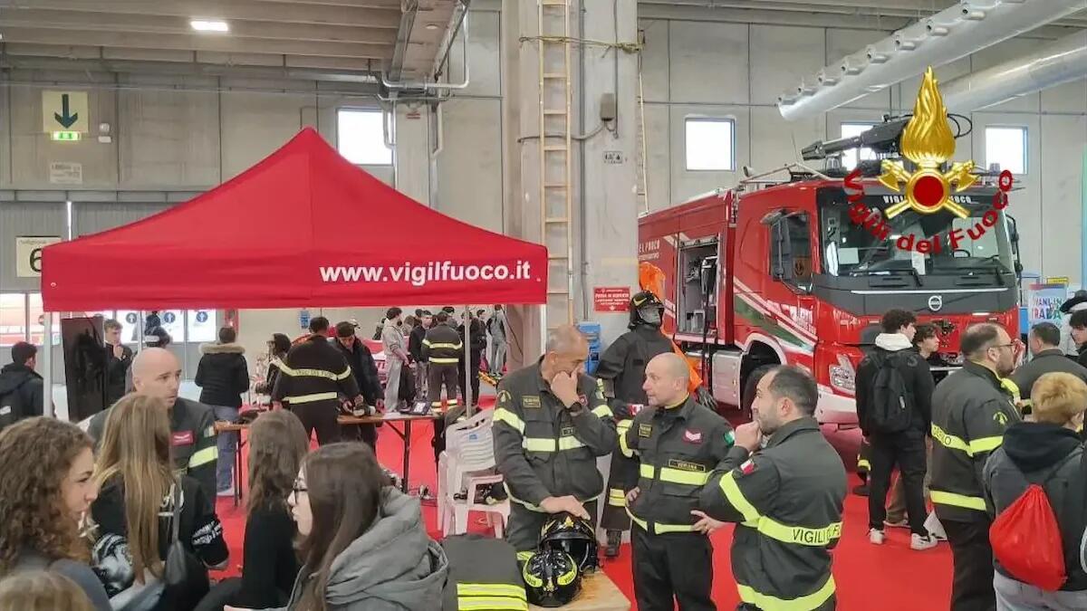 Vigili del Fuoco a "JOB&amp;Orienta" con l'obiettivo di avvicinare i giovani alla professione e trasmettere passione - 