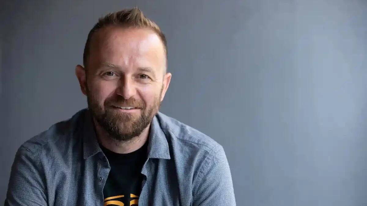 Enrico Galiano in scena a Maniago con “Sei un mito!”: alla scoperta dei miti greci - 