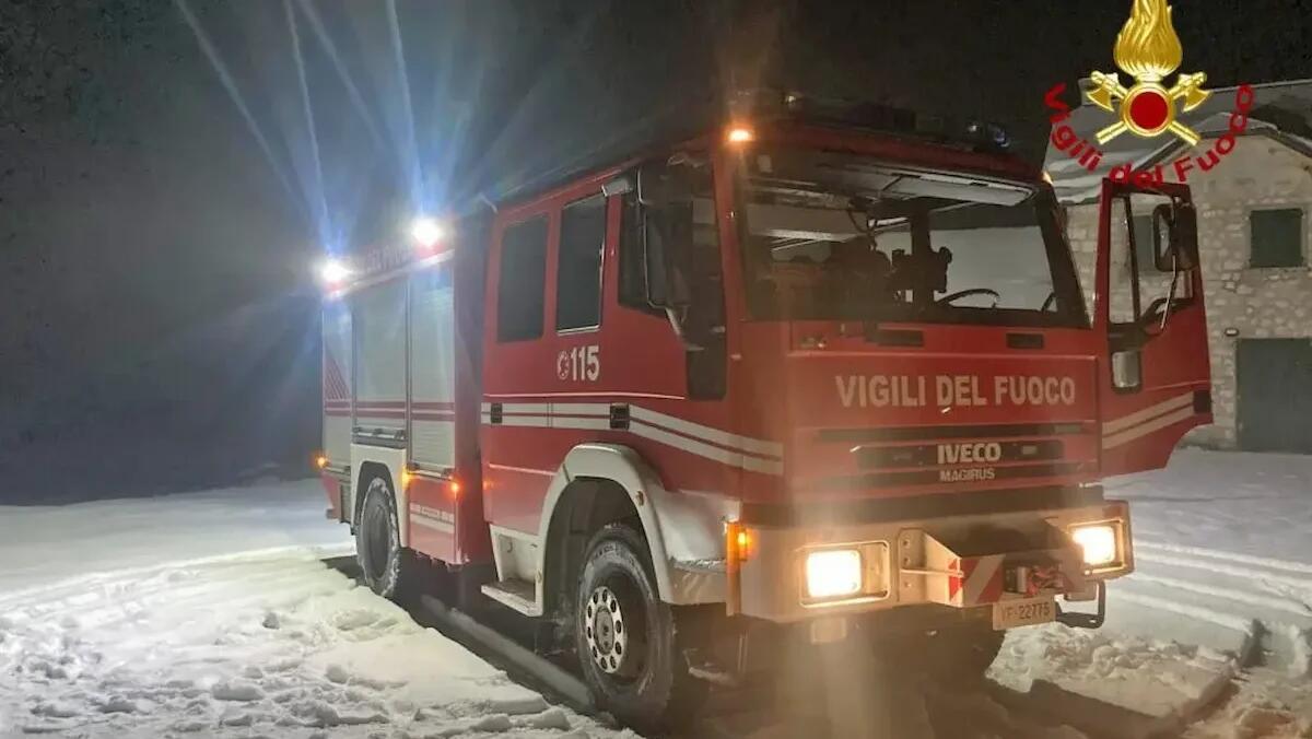 Tragedia a Forni di Sopra: fuga di gas uccide una donna, gravi il marito e la figlia - 