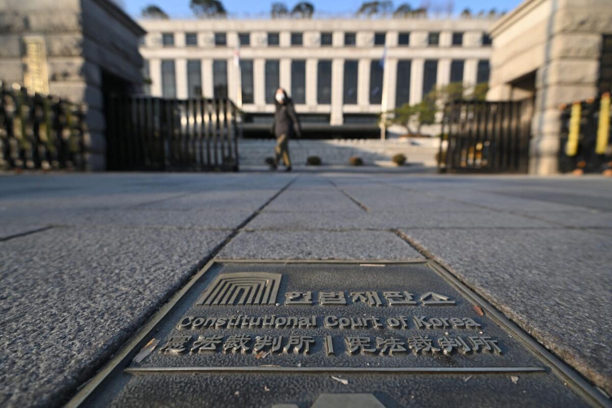 Inizia il processo di impeachment del presidente Yoon in Corea del Sud - 