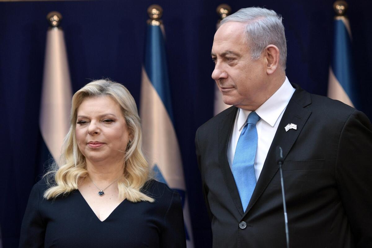Israele: il procuratore generale chiede l'apertura di un'indagine su Sara Netanyahu. - 