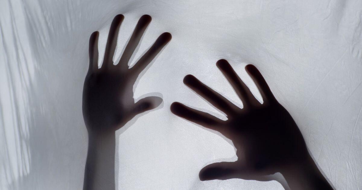 Vescovo indagato per aver nascosto gli abusi di un prete. La vittima esprime sollievo - 